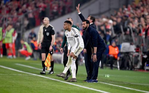 Kylian Mbappe și Alvaro Arbeloa nu mai sunt pe aceeași lungime de undă / Foto: Imago