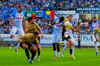 Cine promovează în Superliga, ce urmează la baraje: „Ei sunt cei mai buni din Liga a 2-a”