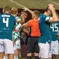 Arbitrul John Beaton a ajuns sub protecția poliției // foto: X