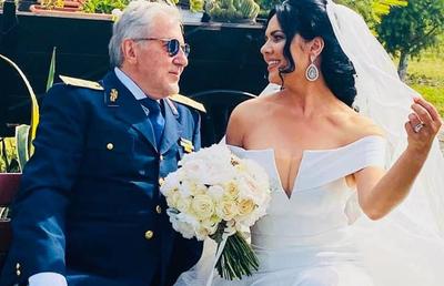 Ioana Simion, după nunta-surpriză cu Ilie Năstase: „Mi-a spus că-mi oferă divorțul la notar, doar să îi împlinesc o singură dorință”