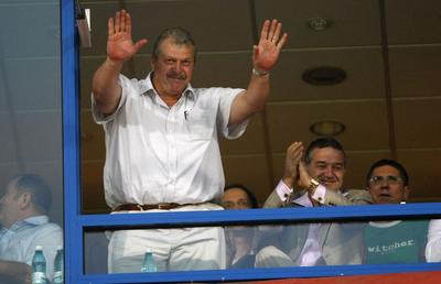 Acum, FCSB chiar nu mai are cum să fie Steaua! Becali a pierdut singura legătură pe care o mai avea cu istoria echipei
