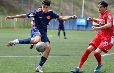 Salariul neverosimil primit de jucătorul revenit la Dinamo: „Are cât o femeie de serviciu”