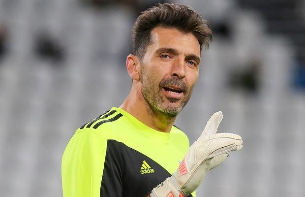 Buffon nu renunță! Portarul de 43 de ani va semna cu echipa care l-a lansat în fotbalul mare