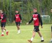 Dinamo s-a reunit, problemele continuă: doi „grei” și-au depus memorii + echipa a rămas fără doctor!