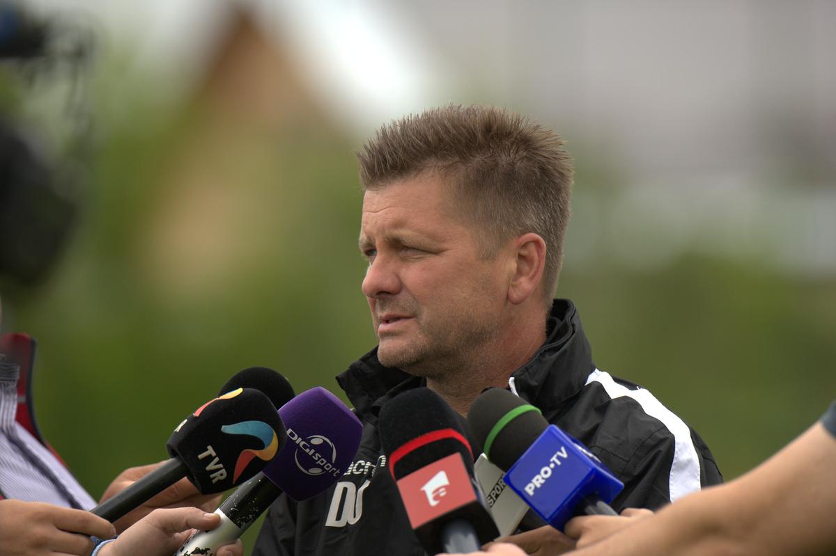 Dinamo s-a reunit, problemele continuă: doi „grei” și-au depus memorii + echipa a rămas fără doctor!