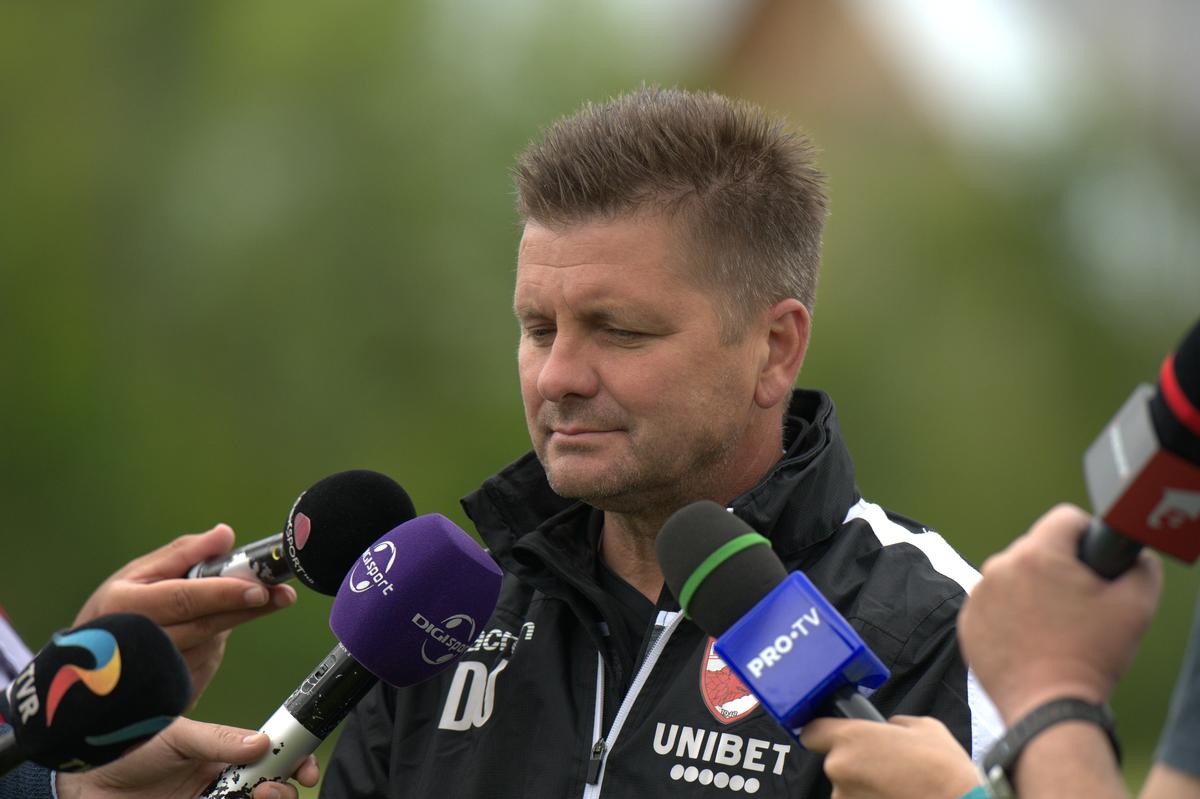 Dinamo s-a reunit, problemele continuă: doi „grei” și-au depus memorii + echipa a rămas fără doctor!