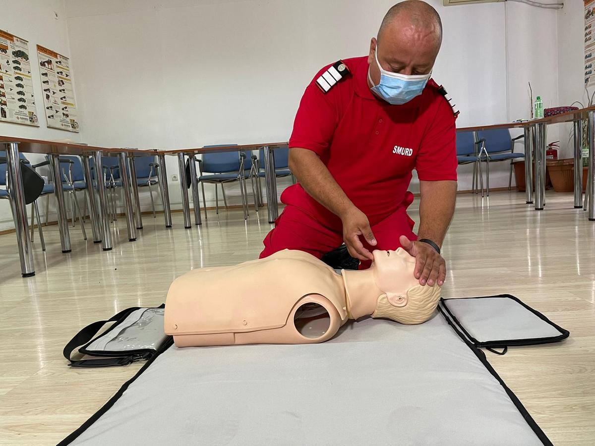 După cazul Christian Eriksen, GSP a apelat la ISU pentru un exercițiu practic: așa se intervine rapid și eficient în cazul unui stop cardio-respirator