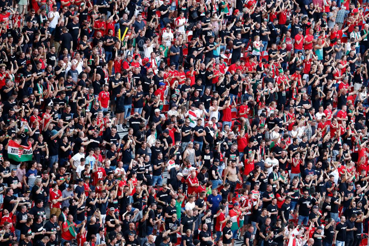 UNGARIA - PORTUGALIA. Imagini cu fanii de pe Puskas Arena, singurul stadion de la EURO care se umple la capacitate maximă: 55.662 de spectatori!