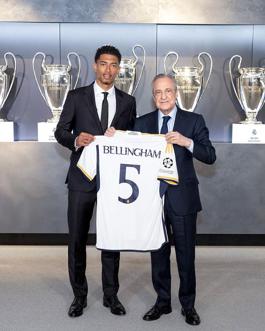 Jude Bellingham și președintele lui Real Madrid, Florentino Perez. Foto: Facebook @ Real Madrid CF Tensiune la Borussia Dortmund » Antrenorul Edin Terzic, deja pus în discuție după startul ezitant de sezon