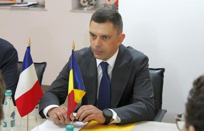 Eduard Novak îi răspunde Cameliei Potec: „Guvernul și Ministerul au sărit să o ajute”