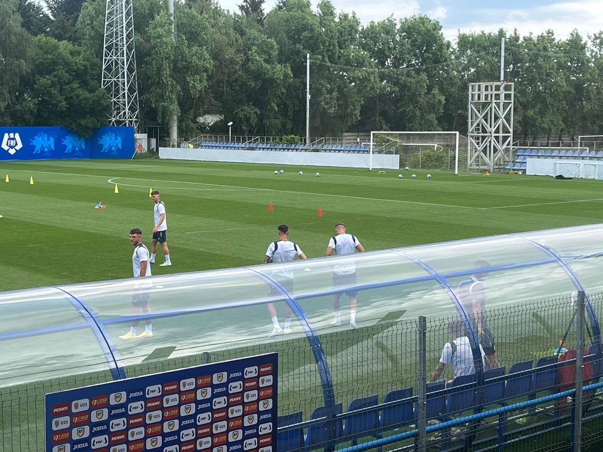 Emil Săndoi admite o greșeală înainte de Euro 2023: „Am fost puțin dezechilibrați!” + cine e idolul micilor fani