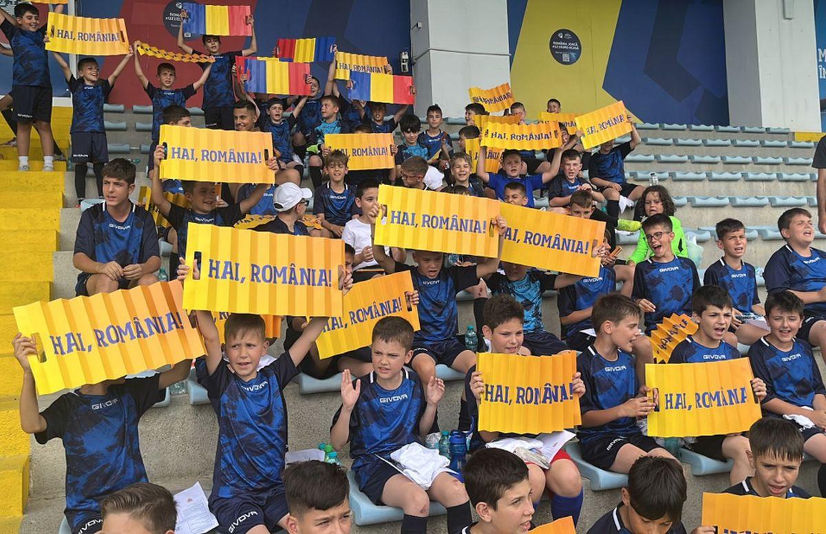 Emil Săndoi admite o greșeală înainte de Euro 2023: „Am fost puțin dezechilibrați!” + cine e idolul micilor fani
