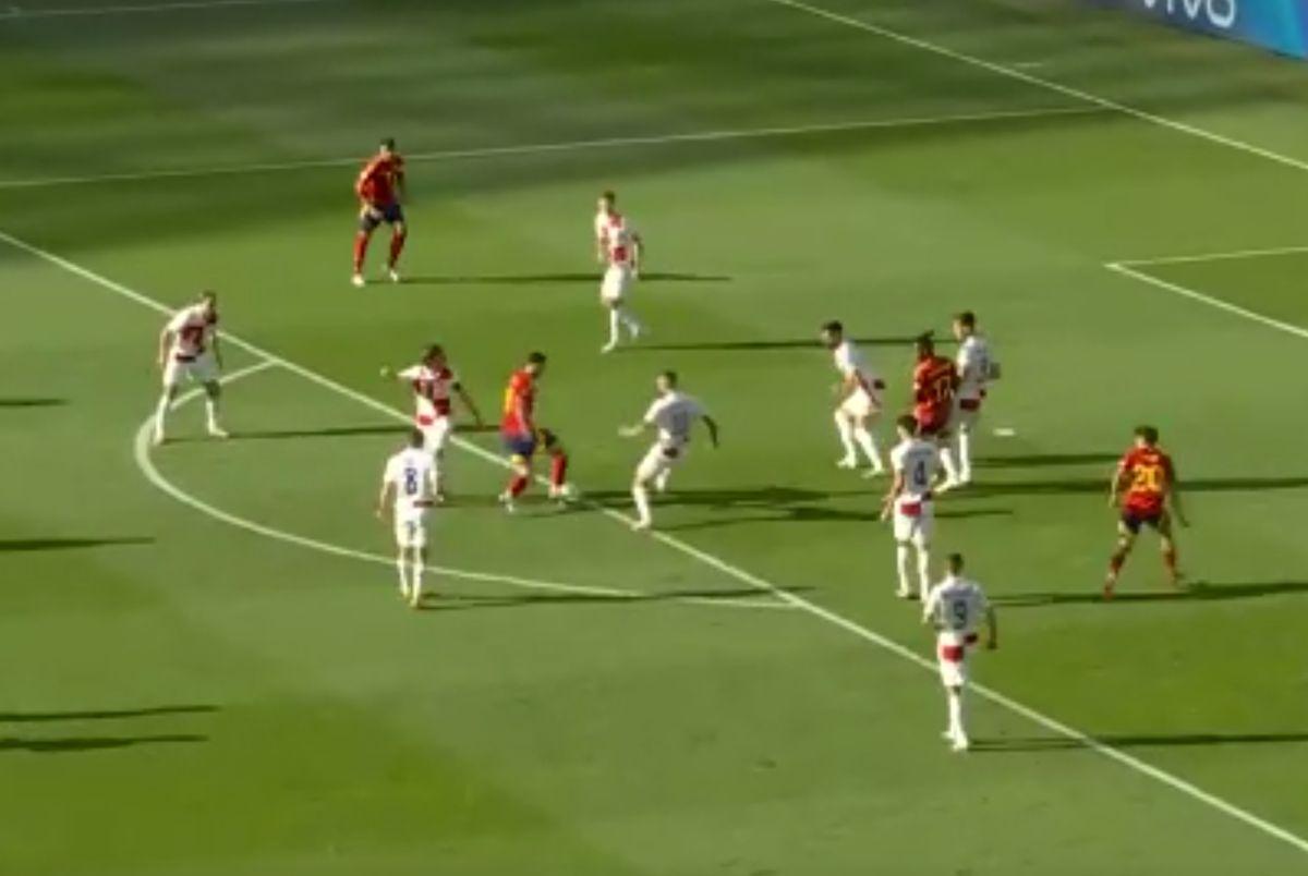 Spania - Croația, faza golului splendid marcat de Fabian Ruiz. Modric, hipnotizat