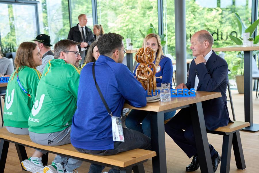 Olaf Scholz, cancelarul german FOTO Imago Fără ei nu se poate ține Euro 2024 » Oamenii din spatele cortinei care trebuie să se asigure că turneul va fi la superlativ