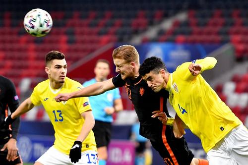 Fundașul român care l-a contestat pe Edi Iordănescu se pregătește de transfer. Foto: Imago