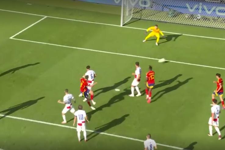 Fabian Ruiz trece de Modric și înscrie în viteză. Croatul rămâne hipnotizat / Captură Pro Arena