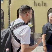 Mircea Lucescu s-a plimbat prin Bratislava înainte să se întoarcă la București. Foto: Andrei Crăițoiu (GSP.RO)