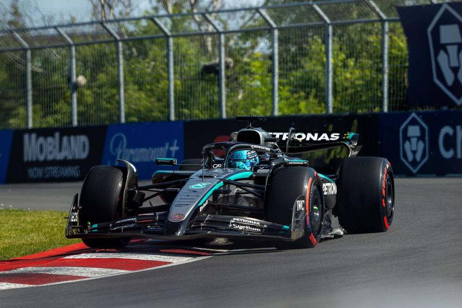 George Russell pe pista de la Montreal / Foto: Imago Incredibil ce a cerut George Russell în noul său contract cu Mercedes » Toto Wolff a refuzat: „Poate ar trebui să vorbesc cu FIA despre asta”