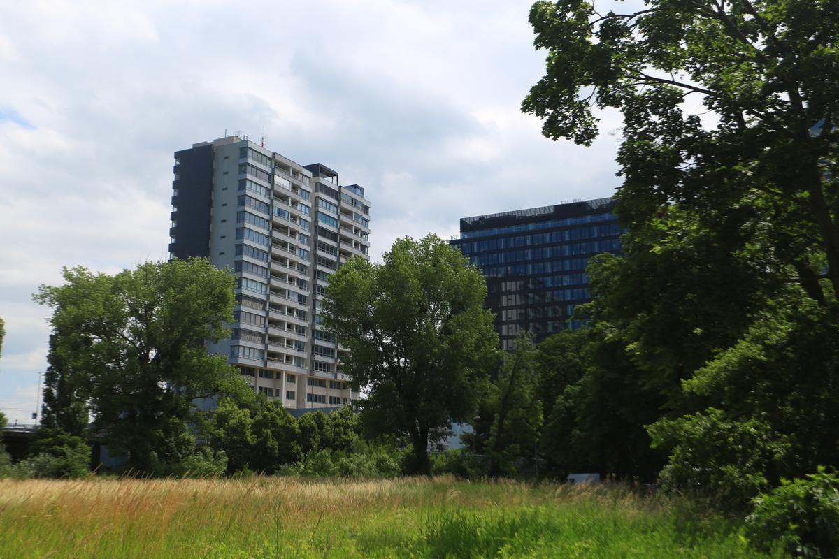 Un contrast frapant! Concluzii după o săptămână în Bratislava: prețuri, trafic + care este asemănarea neașteptată cu Bucureștiul