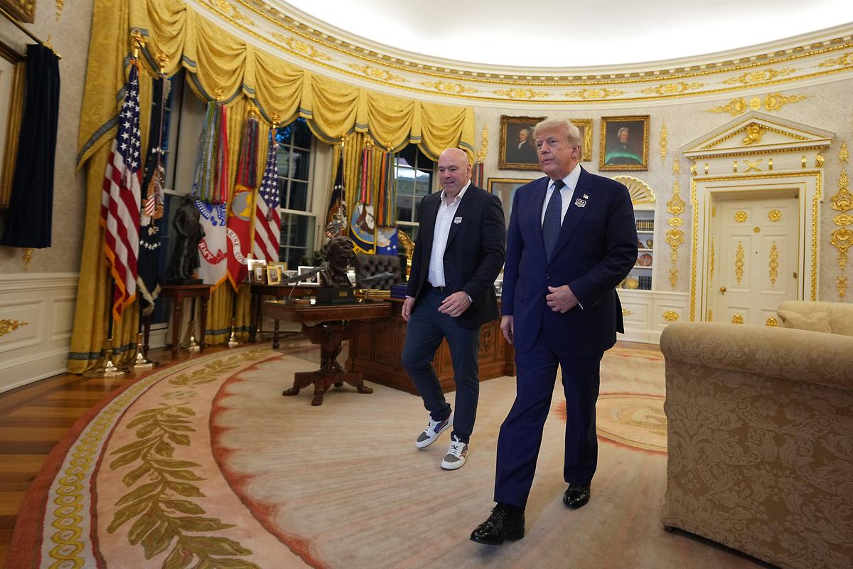 În timp ce Suedia o zdrobea pe Tunisia, Zlatan Ibrahimovic era alături de Donald Trump
