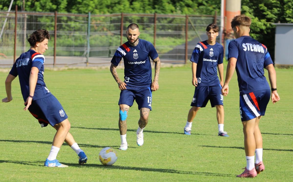Adi Popa a plecat de la Steaua » Alte 8 despărțiri