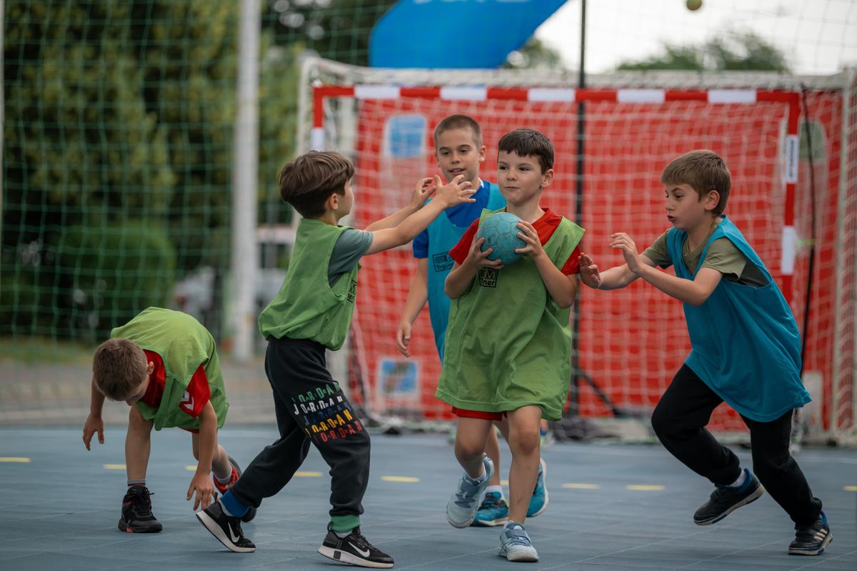 Peste 15.000 de participanți la prima ediție Sport Arena Streetball Sibiu » Cine sunt câștigătorii de anul acesta