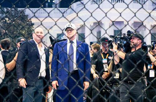 Donald Trump și Dana White, șeful MMA, foto: Imago