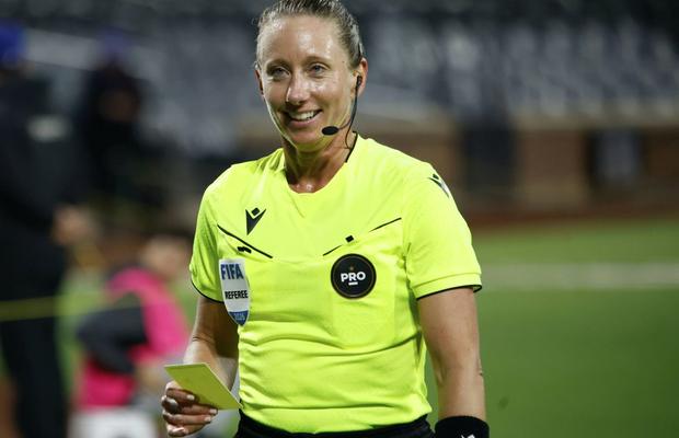 Tori Penso este prima femeie care arbitrează la Campionatul Mondial din 2026