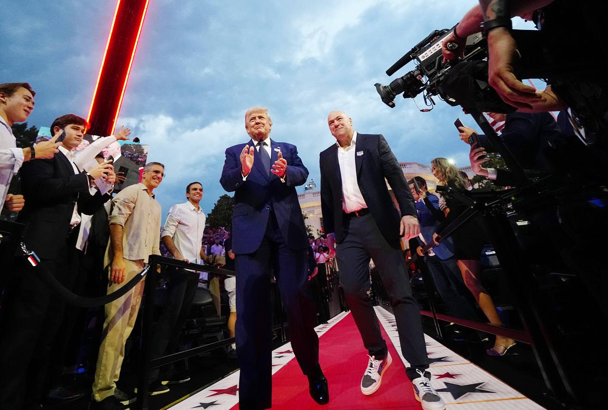 Donald Trump - gala UFC Casa Albă