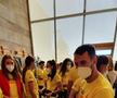 Cu Gazeta Sporturilor spre Tokyo » Olimpicii României au răsfoit ediția specială dedicată lor de GSP în ziua zborului