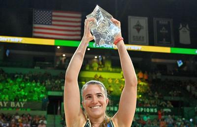 Sabrina Ionescu, de neegalat » L-a bătut pe Curry și a stabilit un record istoric în cadrul WNBA All Star Game: „Nu aveam de gând să pierd din nou”
