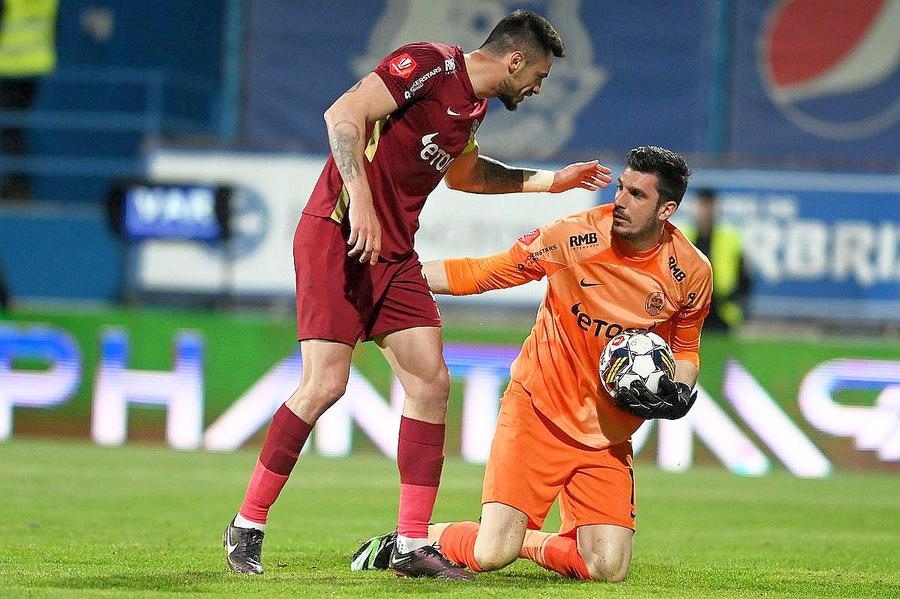 Simone Scuffet, în dreapta, a avut evoluții apreciate la CFR Cluj Fostul fotbalist din Superligă este aproape de un transfer la Napoli: „Afacerea prinde contur”