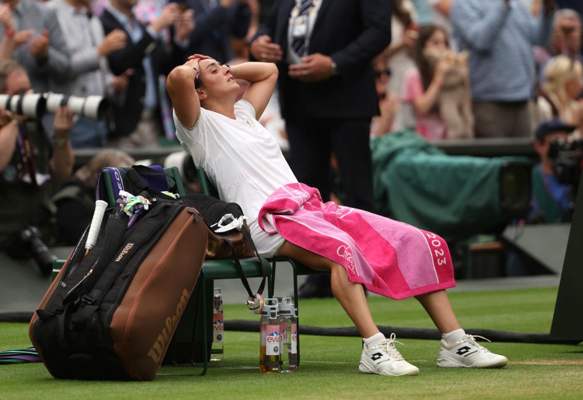 Prăbușirea lui Jabeur din finala Wimbledon a adus numele lui Halep în discuție
