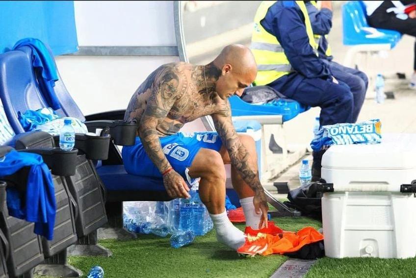 Alexandru Mitriță, vedeta Universității Craiova, l-a scos din sărite pe antrenorul Costel Gâlcă în cantonamentul de vară. În primul meci din Superliga, extrema stânga a fost rezervă cu Hermannstadt, scor 0-0.