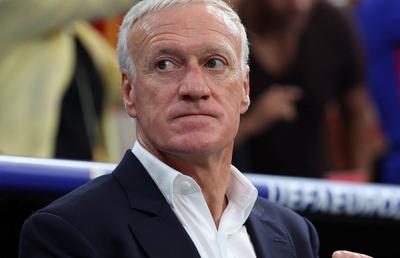 Francezii anunță antrenorul uriaș care îl poate înlocui pe Didier Deschamps! Fanii s-au săturat de actualul selecționer