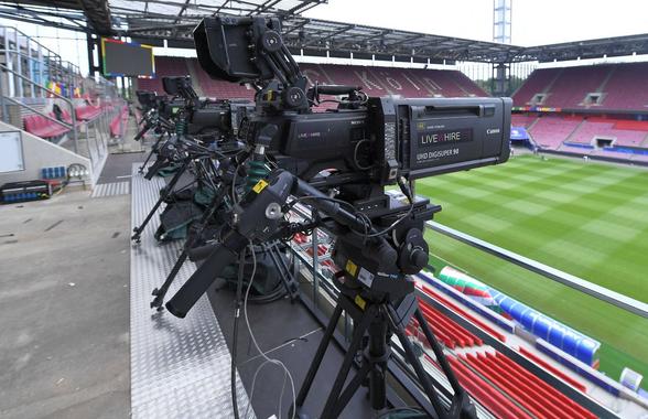 Cine transmite la TV FCSB - Olympiakos, în Europa League