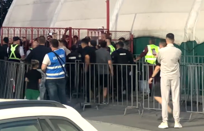 Jandarmeria acuză după scandalul de la Csikszereda - Dinamo: „De aici a pornit totul” + „S-au bătut și între ei!”