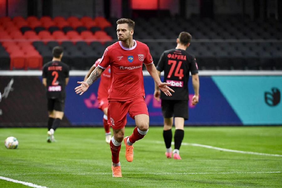 Maksym Lunyov, la un pas să semneze cu Universitatea Craiova. Foto: FC Kryvbas Încă un posibil transfer la Universitatea Craiova » Konoplyanka i l-a propus lui Mirel Rădoi