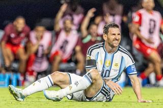 Rivalitatea cu argentinienii a atins deja cote absurde » Decizia luată de marile lanțuri de marketuri din Anglia