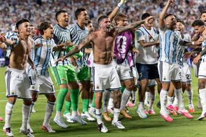 „Jucăm împotriva piraților uzurpatori” » Vicepreședinta Argentinei alimentează tensiune înainte de meciul cu Anglia