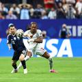 Lionel Messi și Djed Spence în Argentina - Angșia / Foto: Imago Images