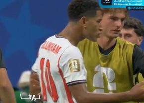 Pălmuit de Bellingham după fluierul final! A urmat o încăierare generală la Anglia - Argentina