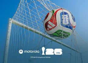 Ultimele seri ale Mondialului se vor trăi pe teren și pe ecran. Ce aduce Motorola în poveste