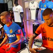 Bîrligea și Tănase / Echipamentele celor de la FCSB pentru sezonul 2026/2027 / FOTO: George Nistor (GSP.ro)