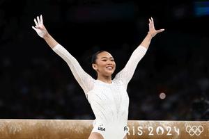 Sunisa Lee, dubla campioană olimpică, va reveni în gimnastică și va fi protagonista unui documentar