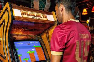 CFR Cluj și-a prezentat oficial noile tricouri pentru sezonul 2026-2027. Schimbări majore de design