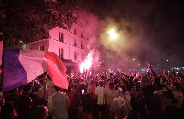 Înfrângerea Franței, urmată de peste 160 de arestări în Paris și Lyon