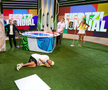 Gabi Tamaș a recreat momentul când a spart ușa blocului // Captură foto: YouTube @AntenaSport