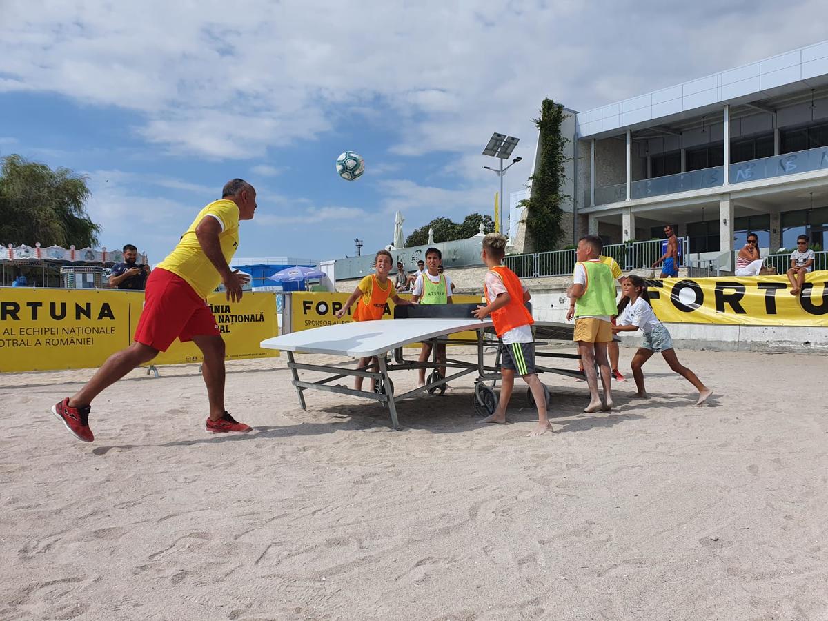 Prunea și Selymes pe litoral, la Teqball