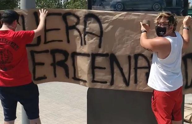BARCELONA - BAYERN MUNCHEN 2-8. Catalanii au fugit de fani! Ce s-a întâmplat la revenirea în Spania: „Afară, mercenarilor!”